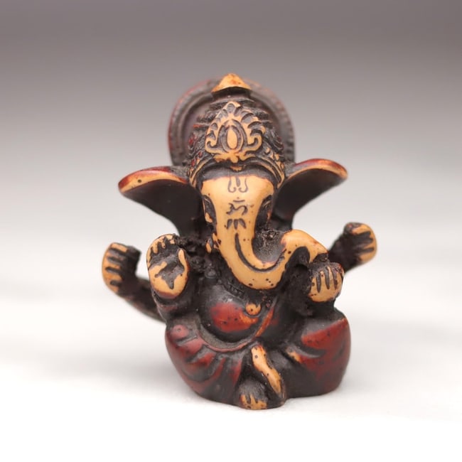Figura de Ganesh Multi Color (Tierra) - Humos.cl